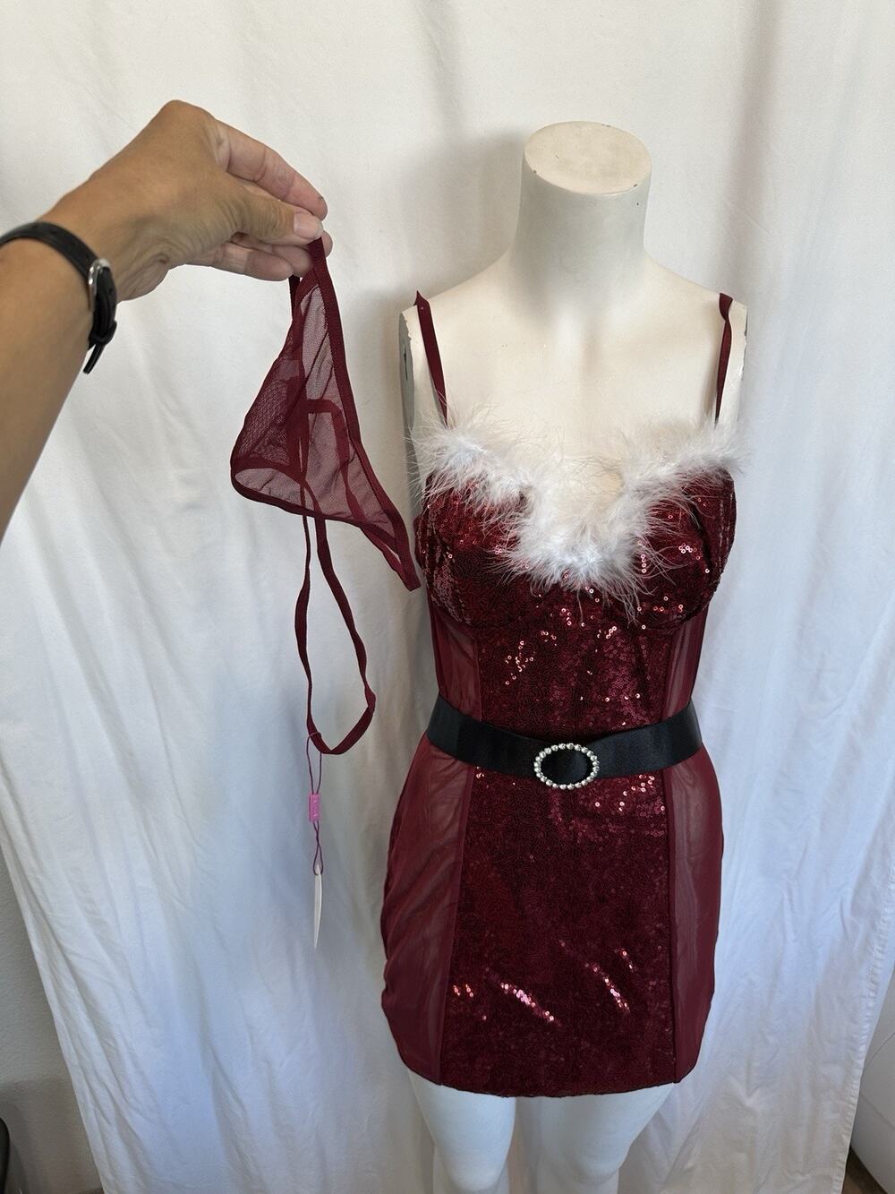 Christmas Sexy Santa Lingerie Set Red Lace Feather Mrs Claus Size L G String